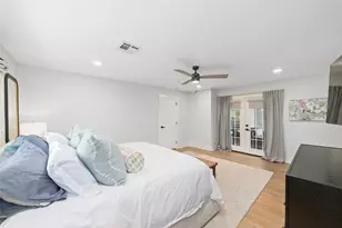 6503 Kury Ln, Houston, TX 77008 - Photo 16