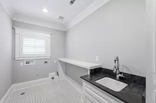 723 E 7th St, Houston, TX 77007 - Photo 40