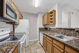 2121 Hepburn St, Houston, TX 77054 - Photo 8