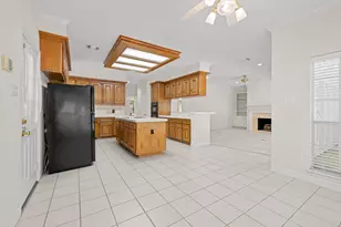 1619 Lofty Maple Trail, Houston, TX 77345 - Photo 22