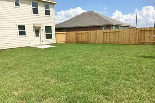 12 Santa Barbara Dr, Manvel, TX 77578 - Photo 2