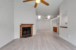 13106 Worthington St, Sugar Land, TX 77478 - Photo 30
