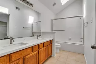 13106 Worthington St, Sugar Land, TX 77478 - Photo 38
