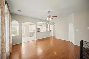 2923 Humble Dr, Manvel, TX 77578 - Photo 8