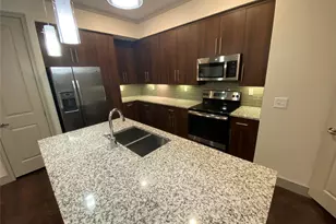 1800 St Joseph Pkwy, Houston, TX 77003 - Photo 14