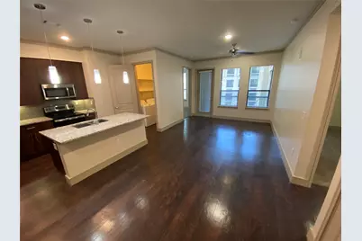 1800 St Joseph Parkway #405, Houston, TX 77003 - Photo 4