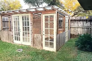 7218 Stonegate Dr, Houston, TX 77040 - Photo 36