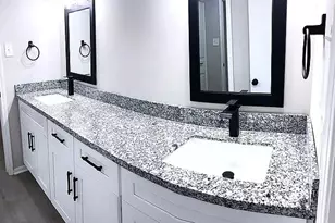 7218 Stonegate Dr, Houston, TX 77040 - Photo 6