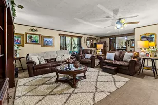 401 Dogwood Cir, Corrigan, TX 75939 - Photo 6