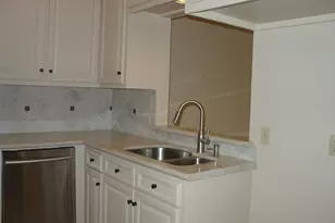 6320 1st St, Bellaire, TX 77401 - Photo 14