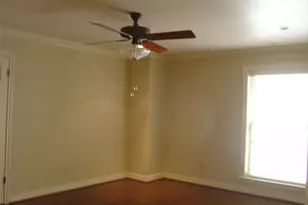 6320 1st St, Bellaire, TX 77401 - Photo 16