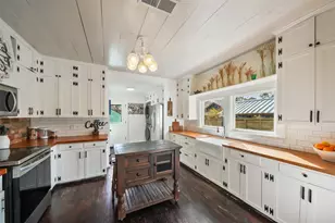 13471 Parker Hill Dr, Willis, TX 77318 - Photo 12