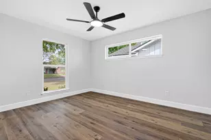 5447 Darnell St, Houston, TX 77096 - Photo 34