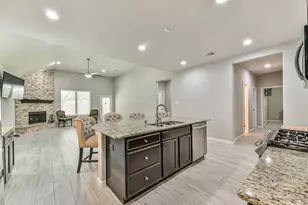 2982 Austin Breeze Ln, League City, TX 77573 - Photo 12