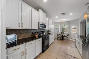 3010 Auburn Creek Ln, League City, TX 77573 - Photo 18