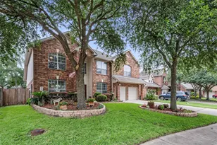 3010 Auburn Creek Ln, League City, TX 77573 - Photo 2