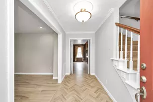 839 Longview Dr, Sugar Land, TX 77478 - Photo 2