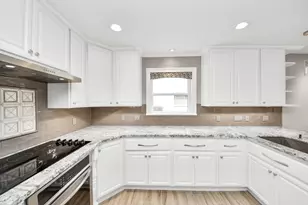 839 Longview Dr, Sugar Land, TX 77478 - Photo 4