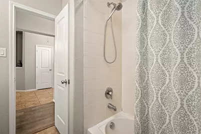 8016 N Tarrytown Crossing Dr, Conroe, TX 77304 - Photo 20