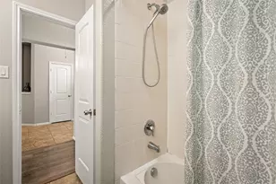 8016 N Tarrytown Crossing Dr, Conroe, TX 77304 - Photo 20