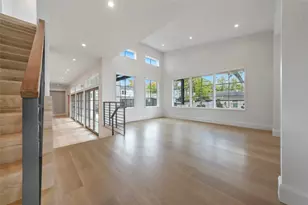 603 E 26th St, Houston, TX 77008 - Photo 4