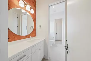 603 E 26th St, Houston, TX 77008 - Photo 34