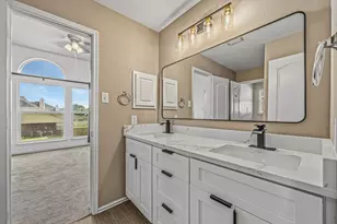 15218 Hidden Hollow Ln, Sugar Land, TX 77498 - Photo 36