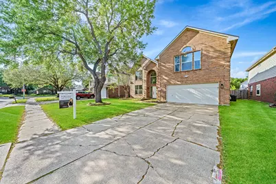 15218 Hidden Hollow Lane, Sugar Land, TX 77498 - Photo 2