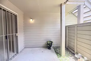 6701 Sands Point Dr, Houston, TX 77074 - Photo 26