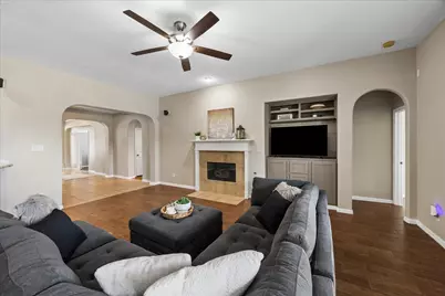 6128 Southwell Lane, League City, TX 77573 - Photo 8