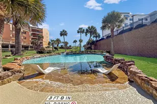 9520 Seawall Blvd, Galveston, TX 77554 - Photo 14