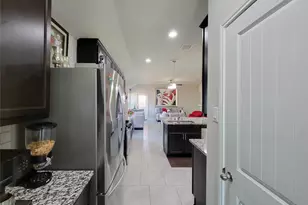 610 Autumn Flats Wy, Rosharon, TX 77583 - Photo 12