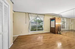 5218 Milwee St, Houston, TX 77092 - Photo 2