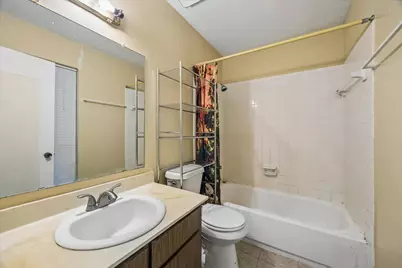 5218 Milwee Street #6, Houston, TX 77092 - Photo 8