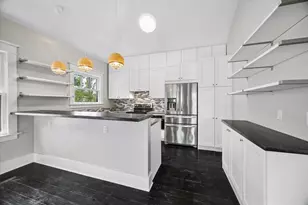 823 Cortlandt St, Houston, TX 77007 - Photo 10