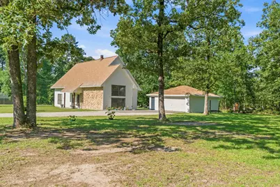 109 Pine Needle Street, Onalaska, TX 77360 - Photo 2