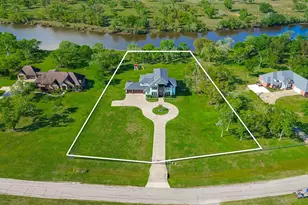 31734 Bayou Bnd, Richwood, TX 77515 - Photo 48