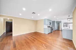 11931 Dunlap St, Houston, TX 77035 - Photo 4