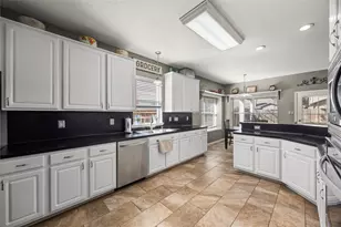 14014 Gray Bear Cir, Cypress, TX 77429 - Photo 10