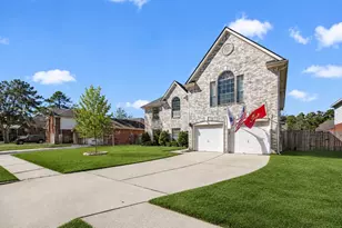 14014 Gray Bear Cir, Cypress, TX 77429 - Photo 2