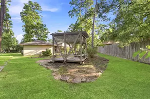 3721 Autumn Ln, Baytown, TX 77521 - Photo 48