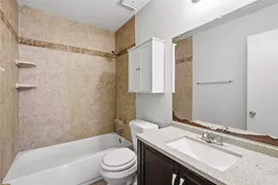 18214 Almonte Ln, Tomball, TX 77377 - Photo 14
