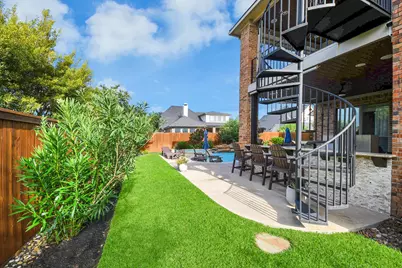 9303 Georgetown Glen Circle, Cypress, TX 77433 - Photo 8