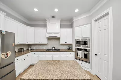 9303 Georgetown Glen Circle, Cypress, TX 77433 - Photo 46