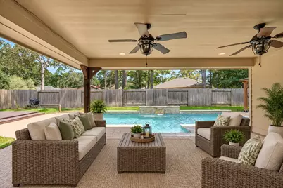 604 Foxmeadow Lane, Cleveland, TX 77327 - Photo 2