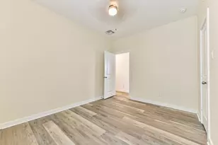 13017 Sapphire Lake Ln, Texas City, TX 77568 - Photo 26
