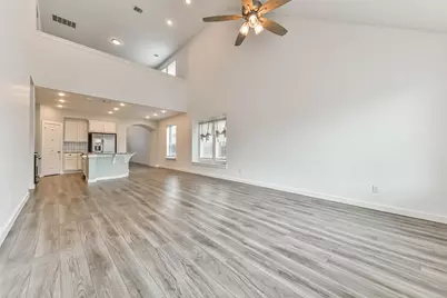 13017 Sapphire Lake Lane, Texas City, TX 77568 - Photo 6