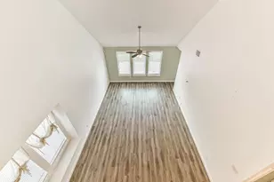 13017 Sapphire Lake Ln, Texas City, TX 77568 - Photo 28