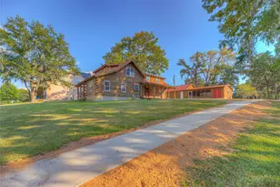 185 Country Ln, Livingston, TX 77351 - Photo 10
