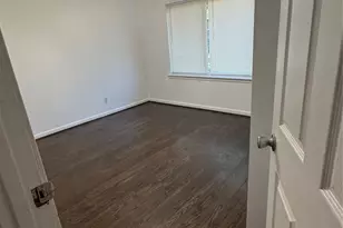 209 W 8th St, Deer Park, TX 77536 - Photo 8